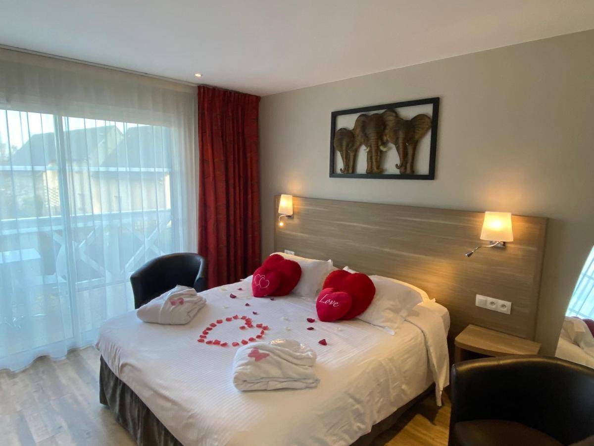 Contact Hotel - Motel Les Bleuets & Spa La Rivière-Saint-Sauveur Esterno foto