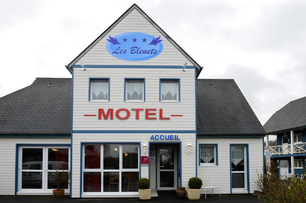 Contact Hotel - Motel Les Bleuets & Spa La Rivière-Saint-Sauveur Esterno foto